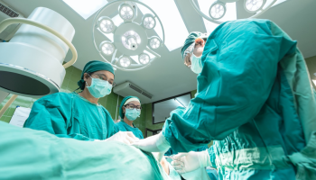 Entenda as diferenças entre a cirurgia bariátrica aberta e fechada