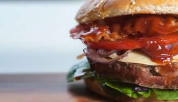 Por que fast food prejudica a busca de um emagrecimento saudável?